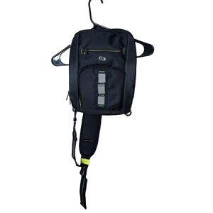 Solo Tablet Sling Bag‎ Black Crossbody Padded Techwear